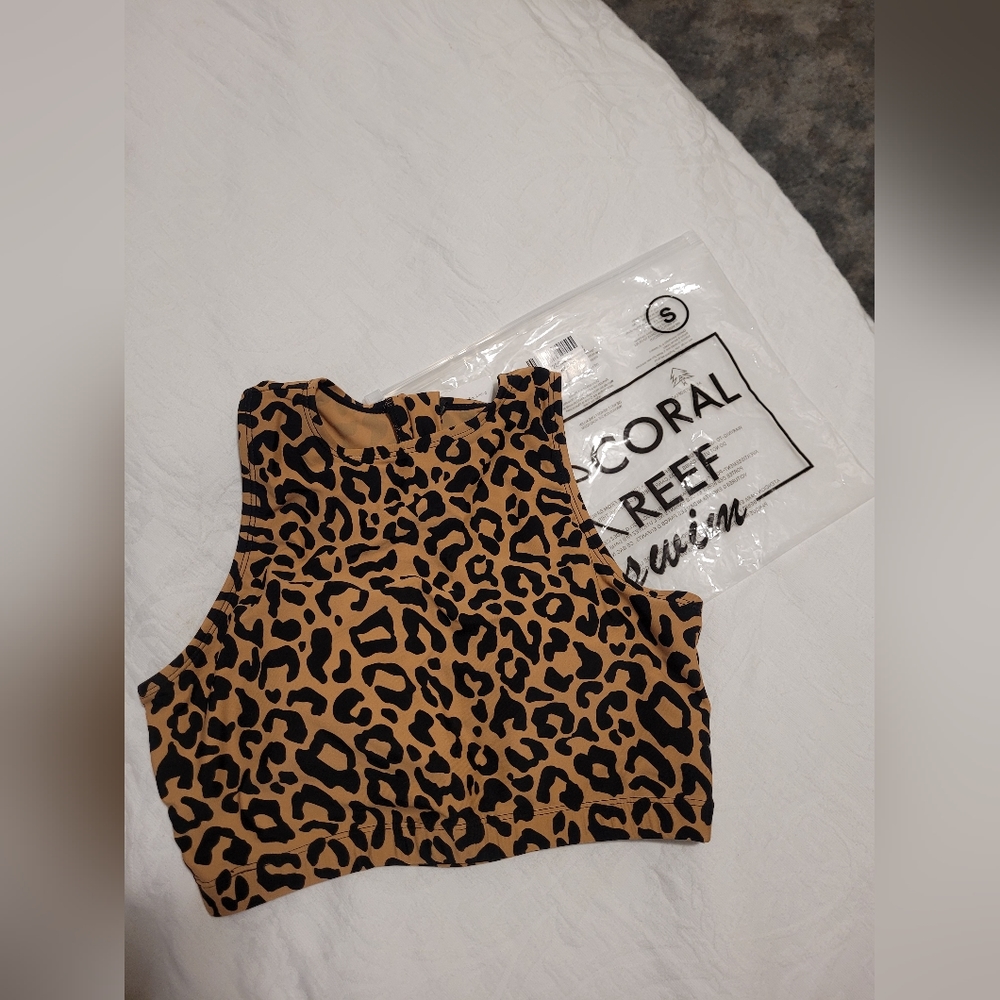 Coral Reef Swim Leopard S